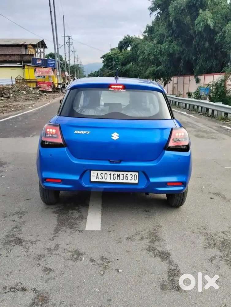 Maruti Suzuki Swift Vxi 2025