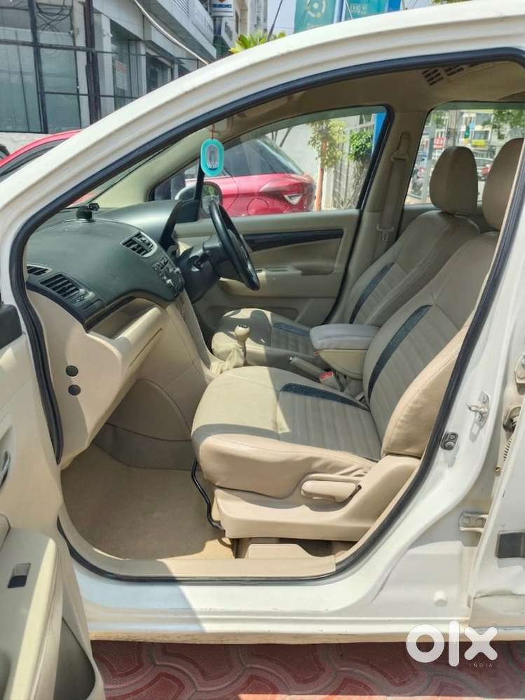 Maruti Suzuki Ertiga 1.5 Vxi, 2014, Petrol