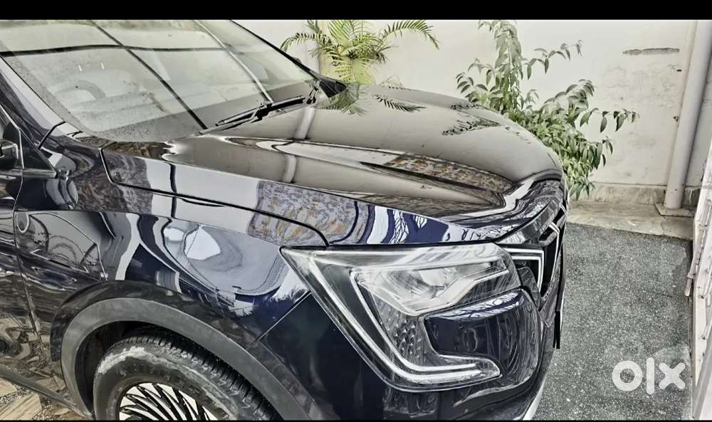 Mahindra Xuv700 2023 Diesel Well Maintained Less Driven Lotof Loadings