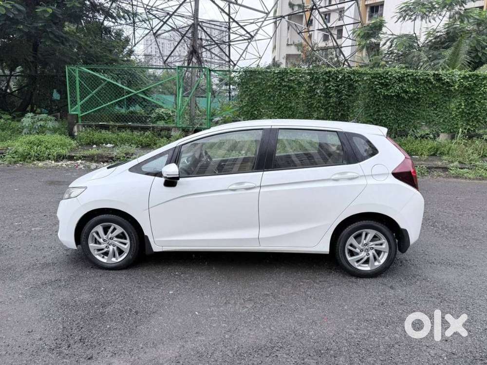 Honda Jazz V Mt Privilege, 2017, Petrol