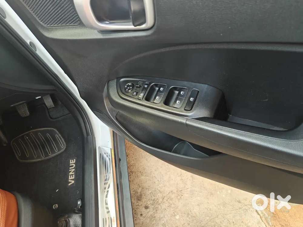 Hyundai Venue Diesel Manual 2022