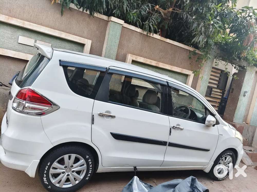 Maruti Suzuki Ertiga 2015