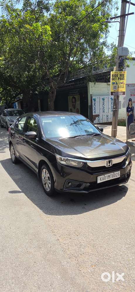 Honda Amaze, 2019, Petrol