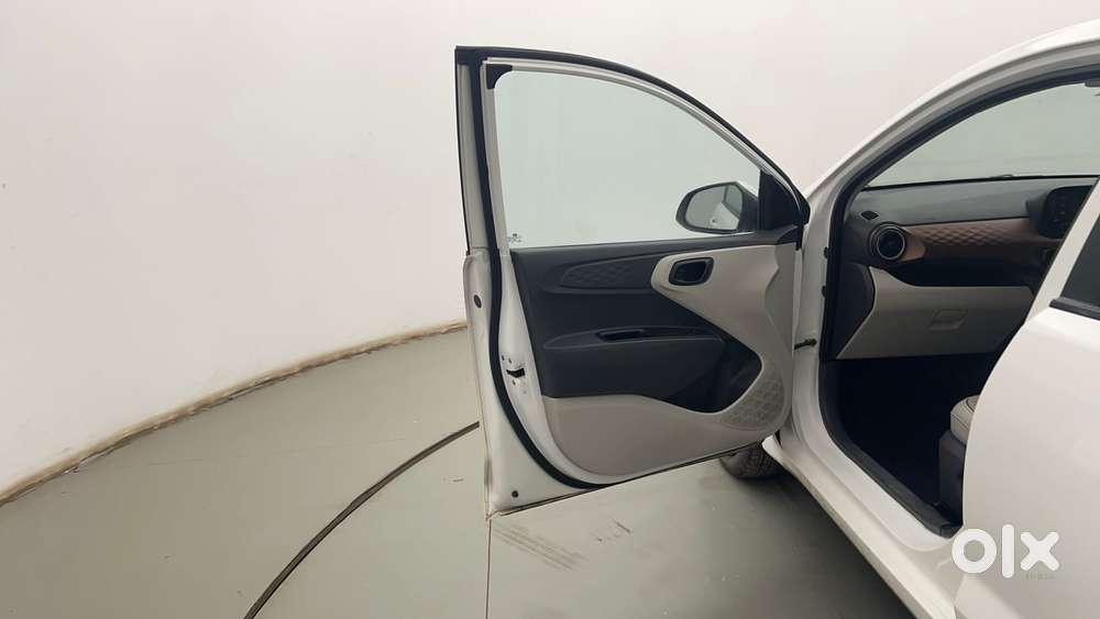 Hyundai Aura [2023-ongoing] 1.2 S Petrol Manual, 2023, Petrol