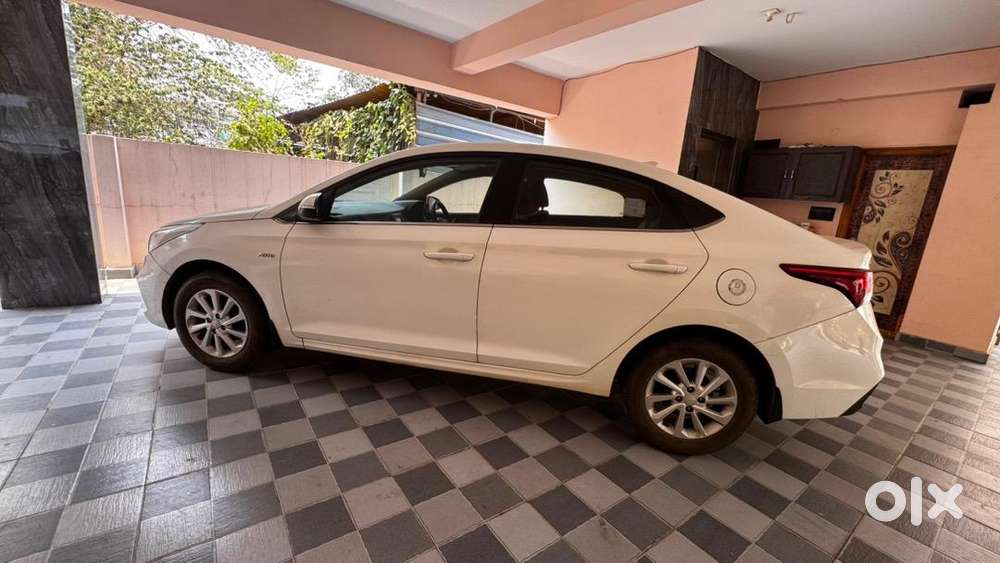 Hyundai Verna 1.6 Diesel Automatic For Sale