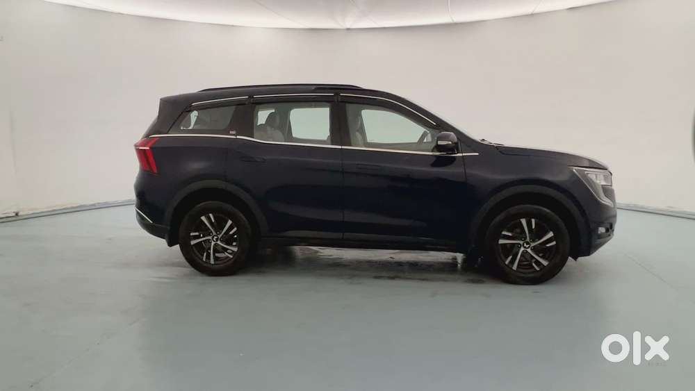 Mahindra Xuv700 2.2 Ax 3 Diesel Mt 7 Str, 2023, Diesel