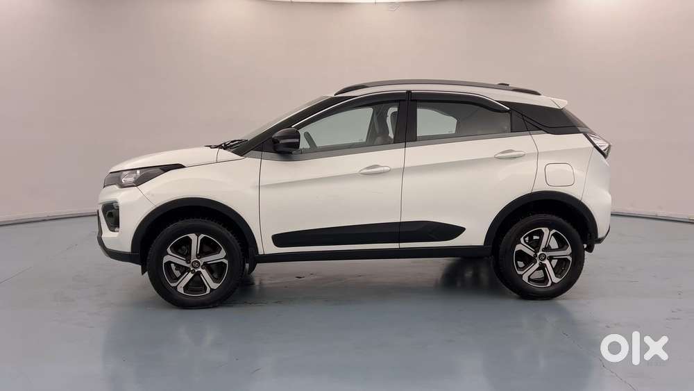 Tata Nexon 1.2 Revotron Xz Plus, 2021, Petrol