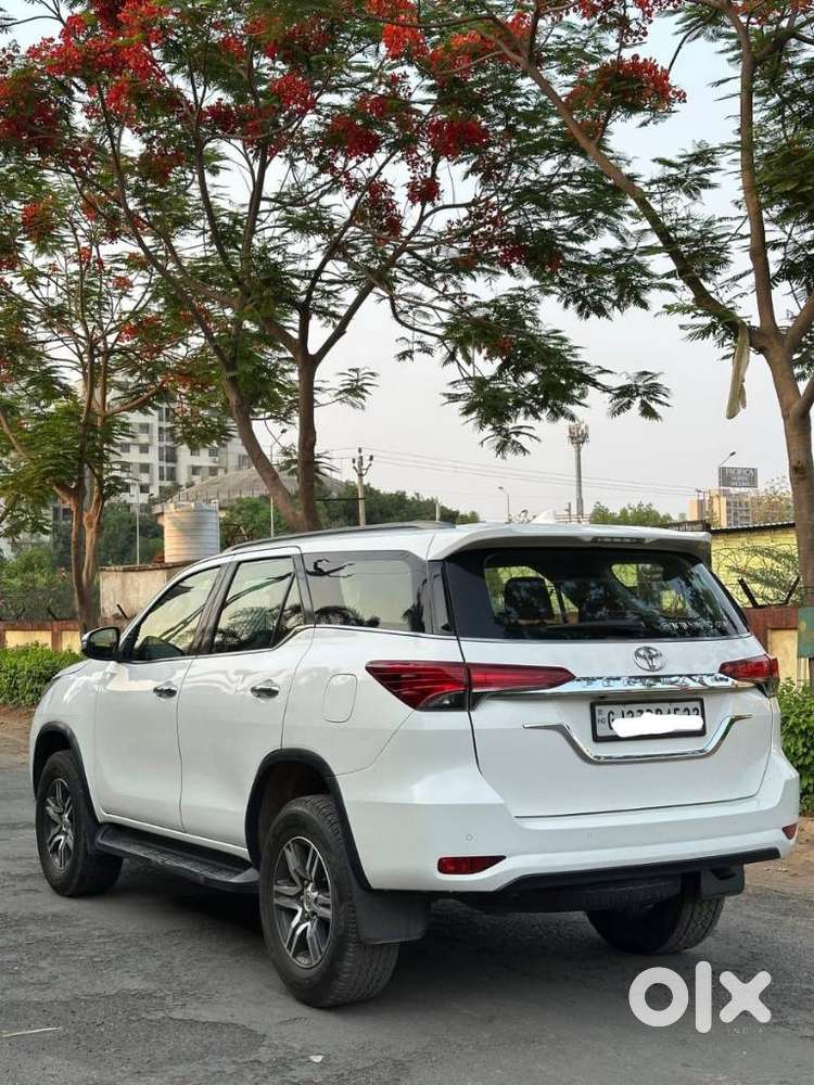 Toyota Fortuner 4x2 At 2.8 Diesel, 2020, Diesel