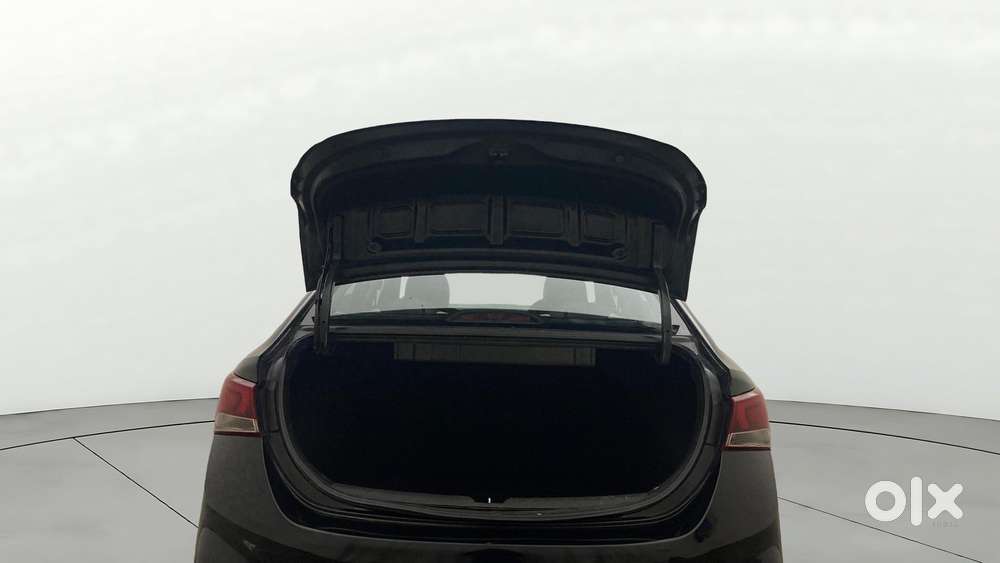 Hyundai Verna 1.6 Sx Crdi At, 2018, Diesel