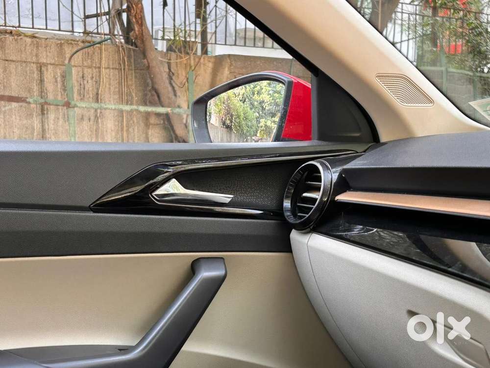 Skoda Slavia 1.0 Tsi Style At, 2023, Petrol