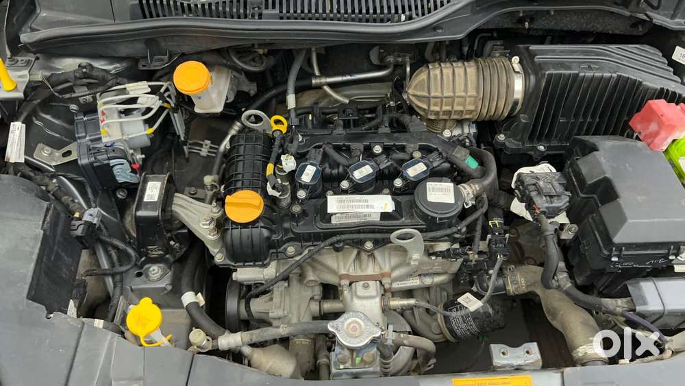 Tata Altroz 1.2 Xt, 2022, Petrol