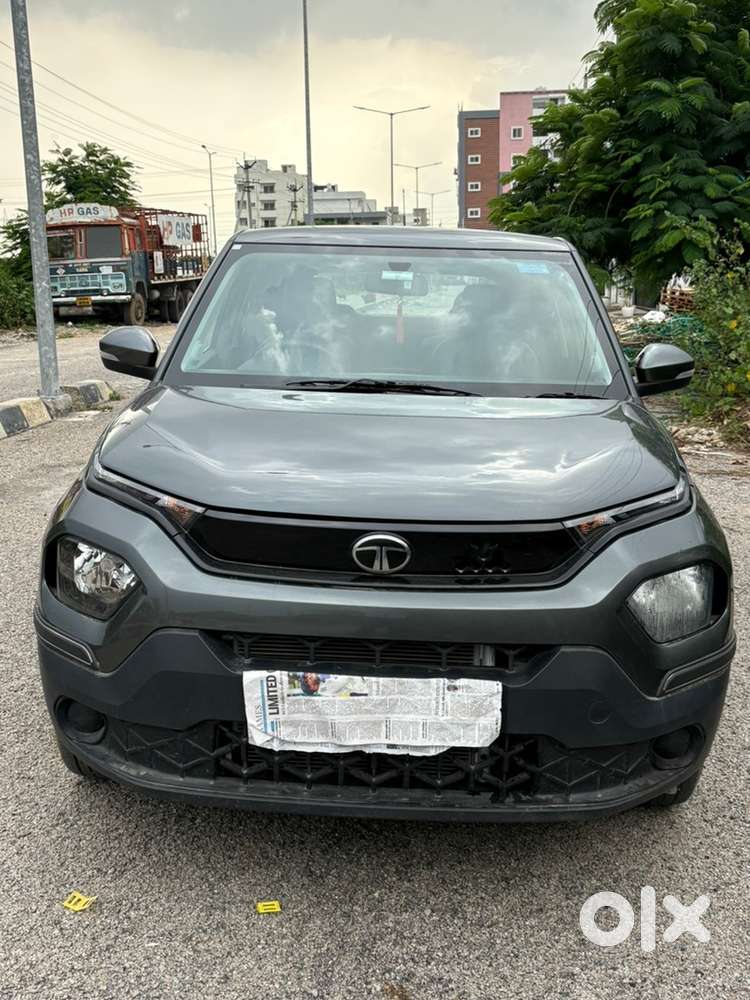 Tata Punch 2024 Petrol 9502 Km Driven