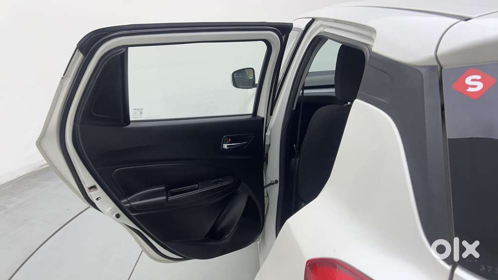 Maruti Suzuki Swift Vvt Vxi, 2019, Petrol