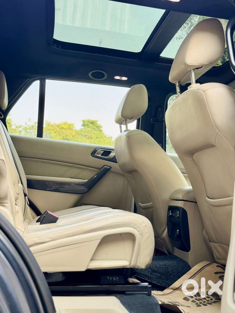 Ford Endeavour 3.2 Titanium At 4x4, 2017, Diesel