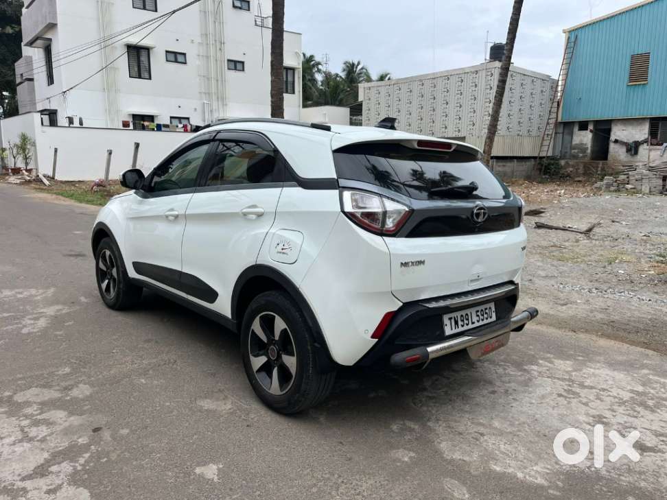 Tata Nexon 1.2 Revotron Xza Plus, 2018, Diesel