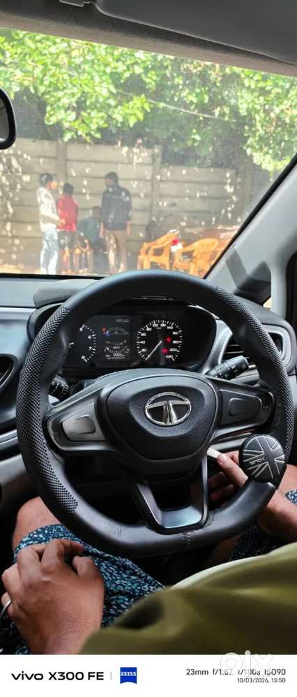 Tata Altroz 1.2 Xe 2020