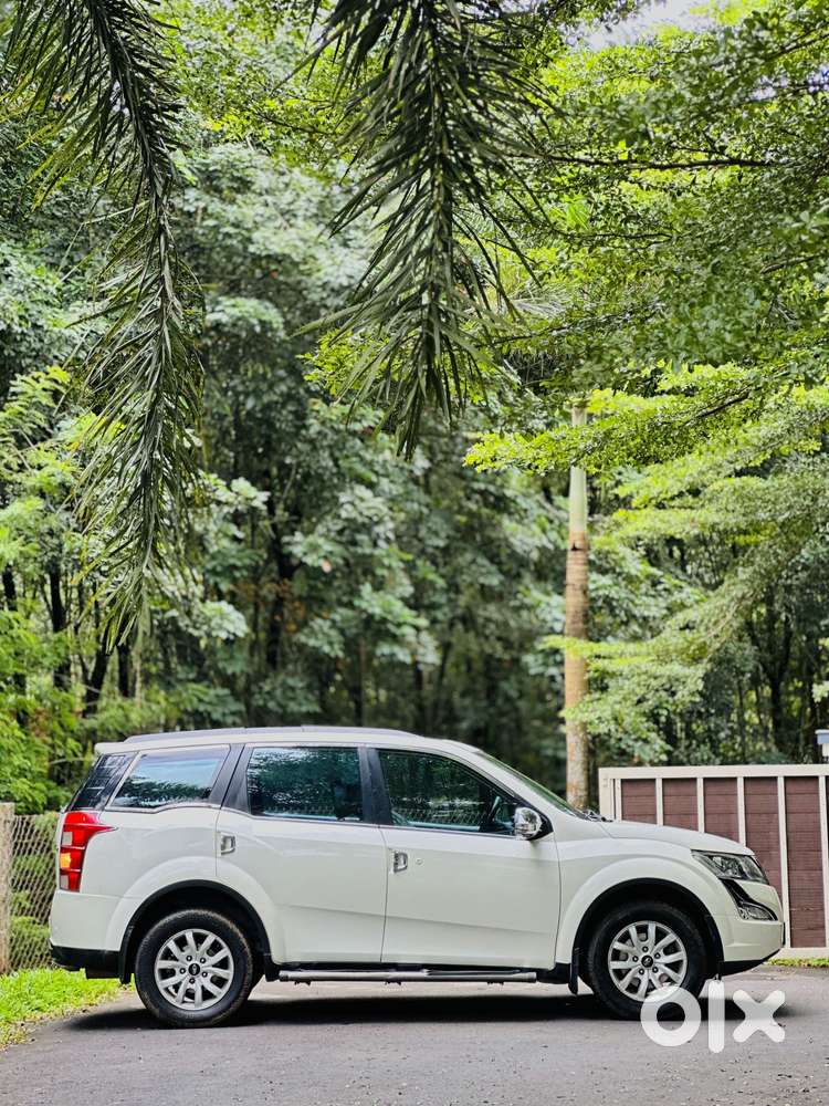 Mahindra Xuv500 2.2 W10, 2015, Diesel