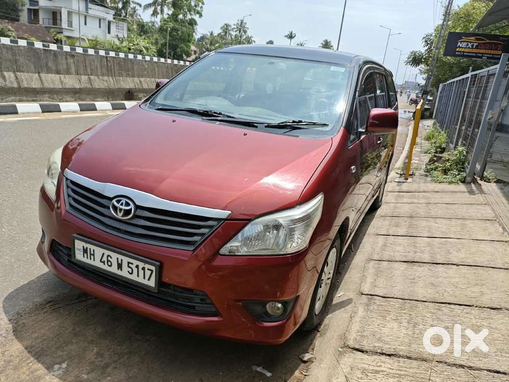 Toyota Innova 2.5 Gx 8 Str Bs-iii, 2012, Diesel