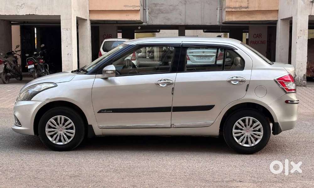 Maruti Suzuki Swift Dzire 1.2 Vxi Bsiv, 2016, Diesel