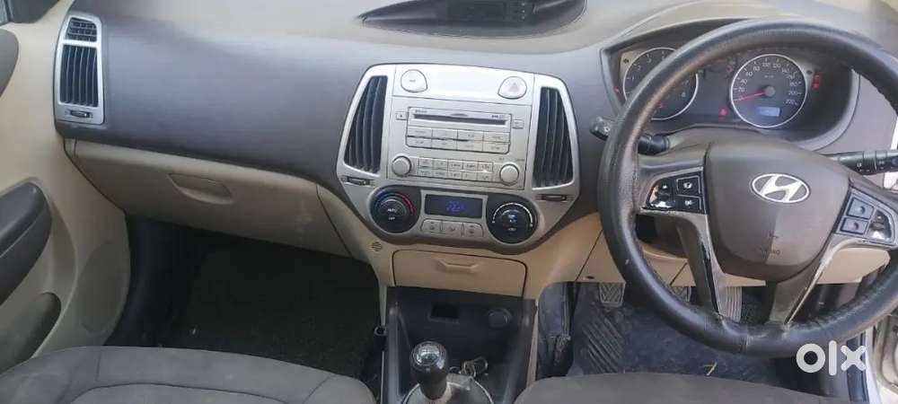 Hyundai I20 Sportz 2011