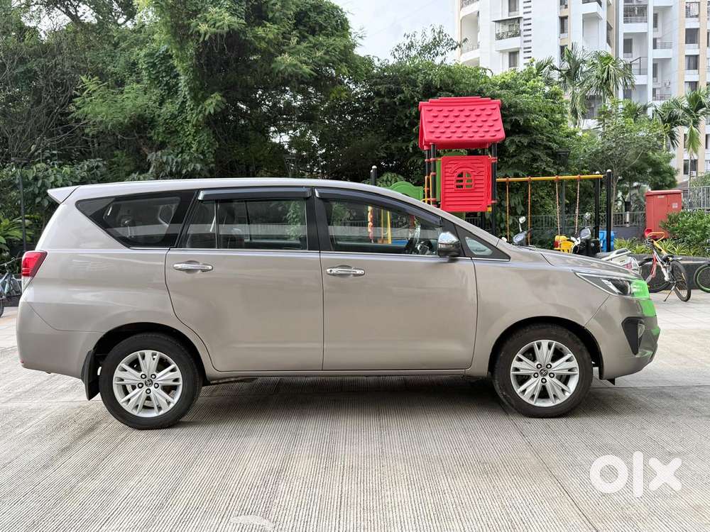 Toyota Innova Crysta 2.4 Z 7 Str, 2016, Diesel