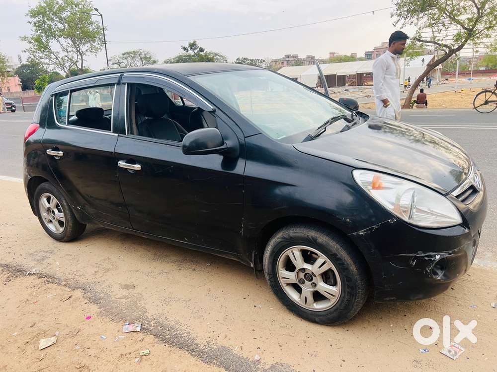 Hyundai I20 Diesel 2011 Km Driven