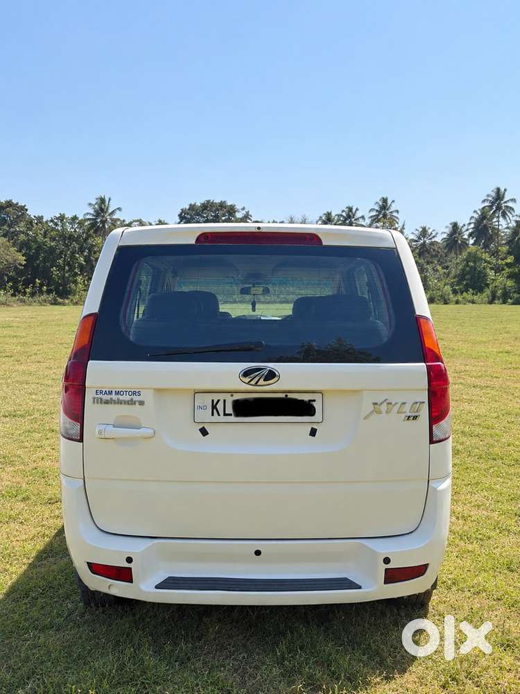 Mahindra Xylo Diesel 2010 E 8