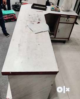 Counter table deals for shop olx