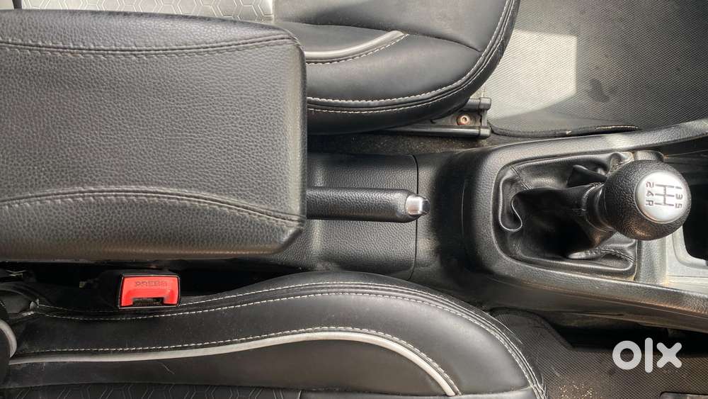 Maruti Suzuki Swift 1.2 Vxi (o), 2016, Petrol