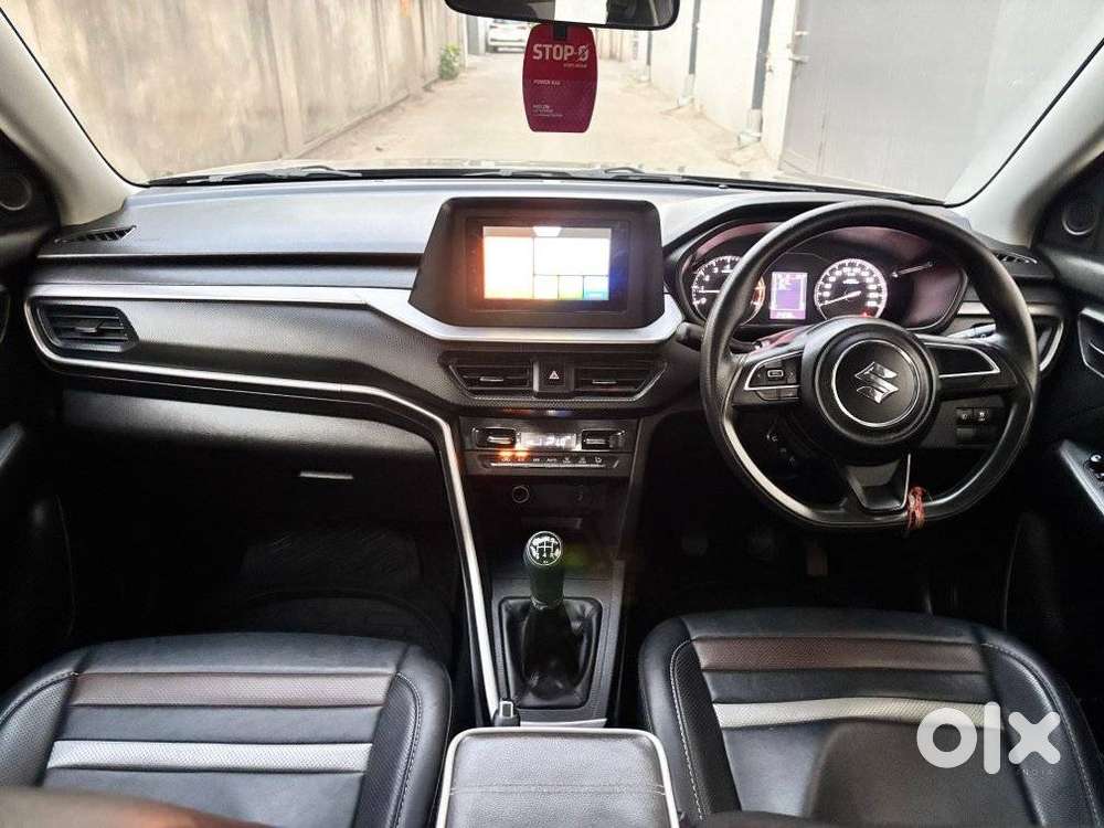 Maruti Suzuki Brezza, 2023, Petrol