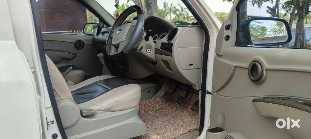 Mahindra Quanto C4, 2013, Diesel