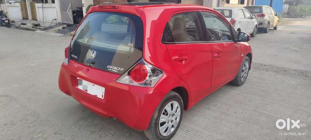 Honda Brio S Mt, 2017, Petrol