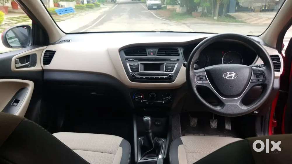 Hyundai I20 Magna 2015 Lady D.r Uesd Cars Urgent