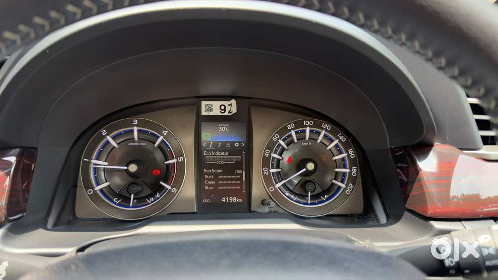 Toyota Innova Crysta 2.4 Z 7 Str, 2025, Diesel