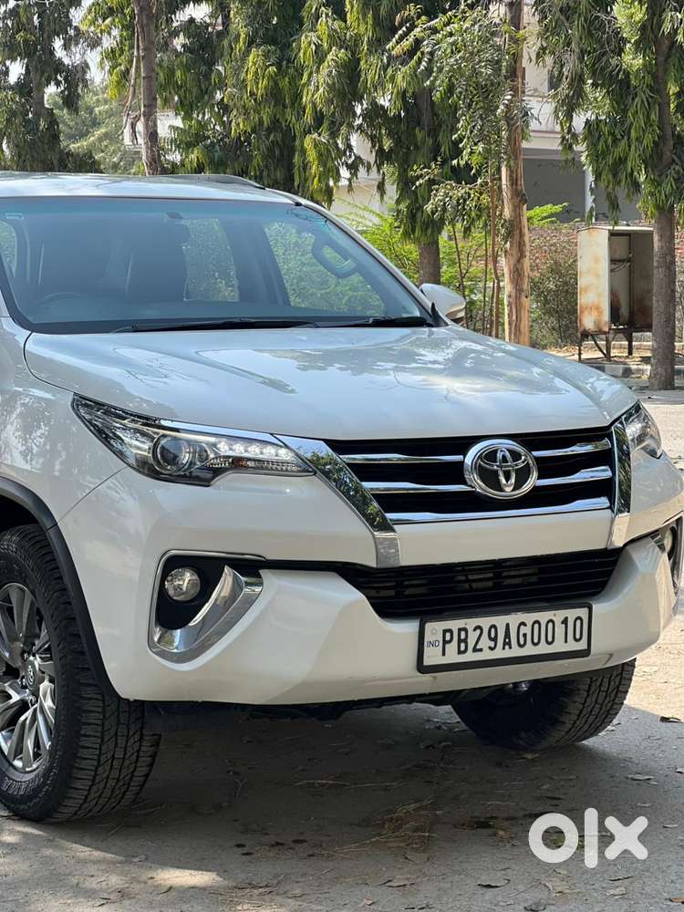 Toyota Fortuner 4x2 At 2.8 Diesel, 2017, Diesel
