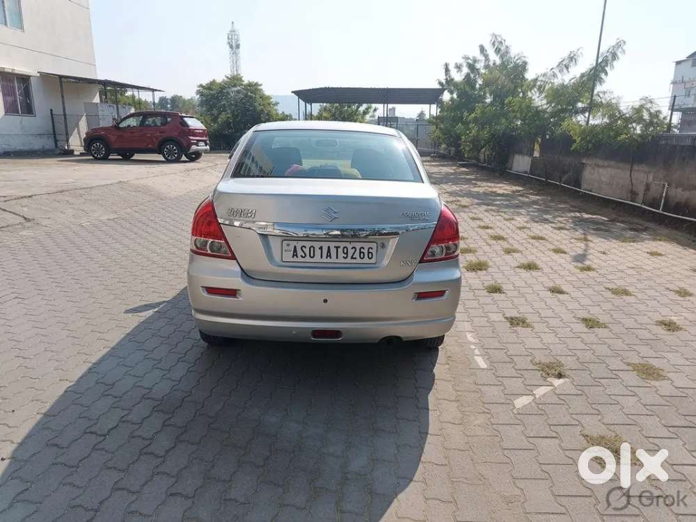 Smooth Maruti Suzuki Swift Dzire Petrol Manual 2011 Car For Sell