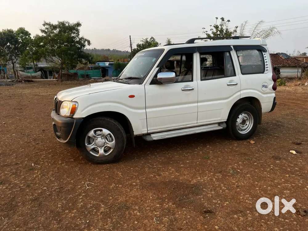 Mahindra Scorpio Diesel Manual 2014 8+1 Setar