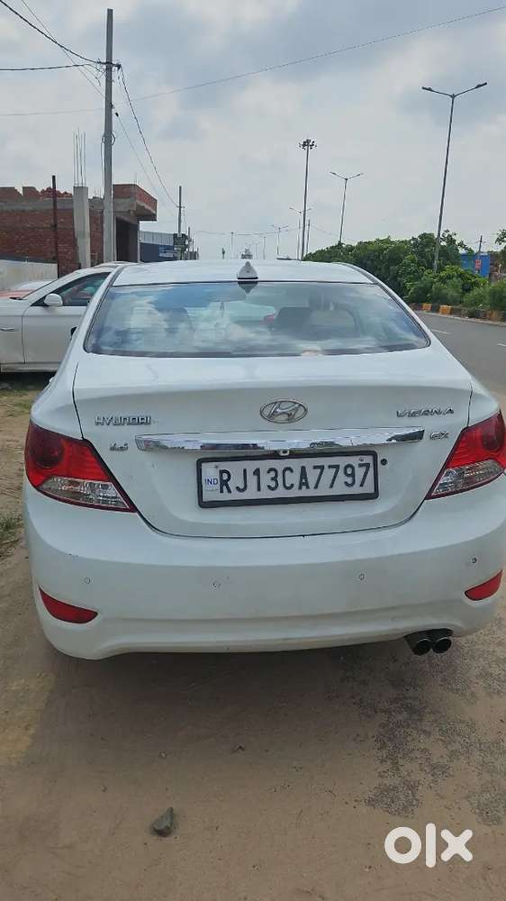 Hyundai Verna Crdi 2013