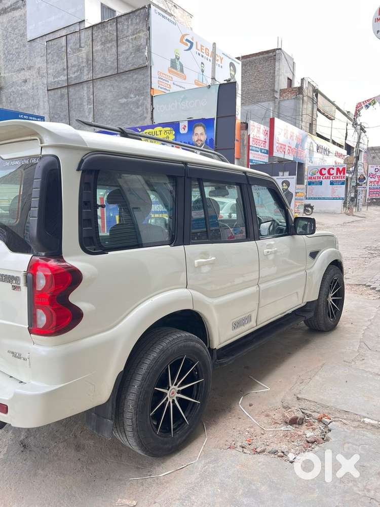 Mahindra Scorpio Classic 2020