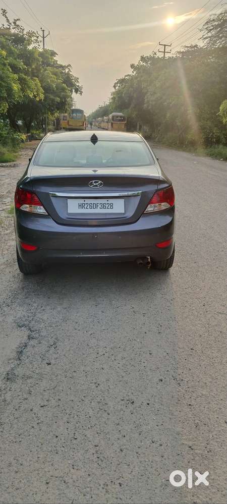 Hyundai Verna 1.6 Petrol 2011