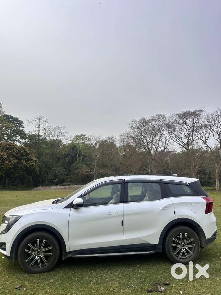 Mahindra Xuv700 2024 Petrol 13500 Km Driven