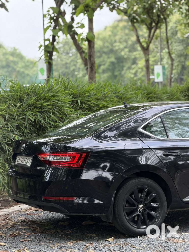 Skoda Superb Lk 1.8 Tsi At, 2018, Petrol