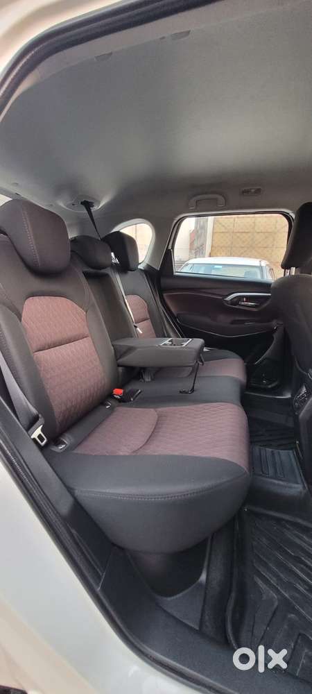 Maruti Suzuki Grand Vitara 1.5 Sigma Smart Hybrid, 2024, Petrol