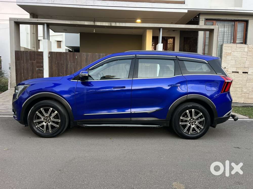 Mahindra Xuv700 2.2 Ax 7 Diesel At Luxury Pack Str, 2021, Diesel