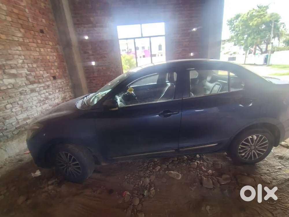 Maruti Suzuki Dzire 2017 Petrol 83000 Km Driven