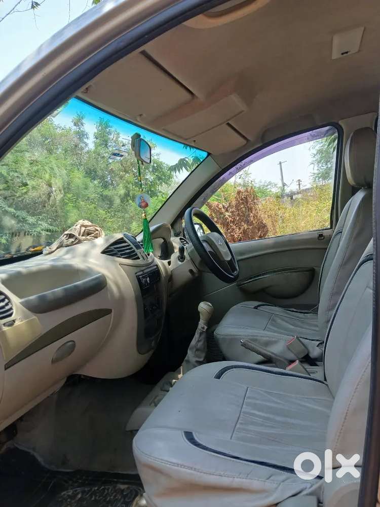 Mahindra Quanto 2014