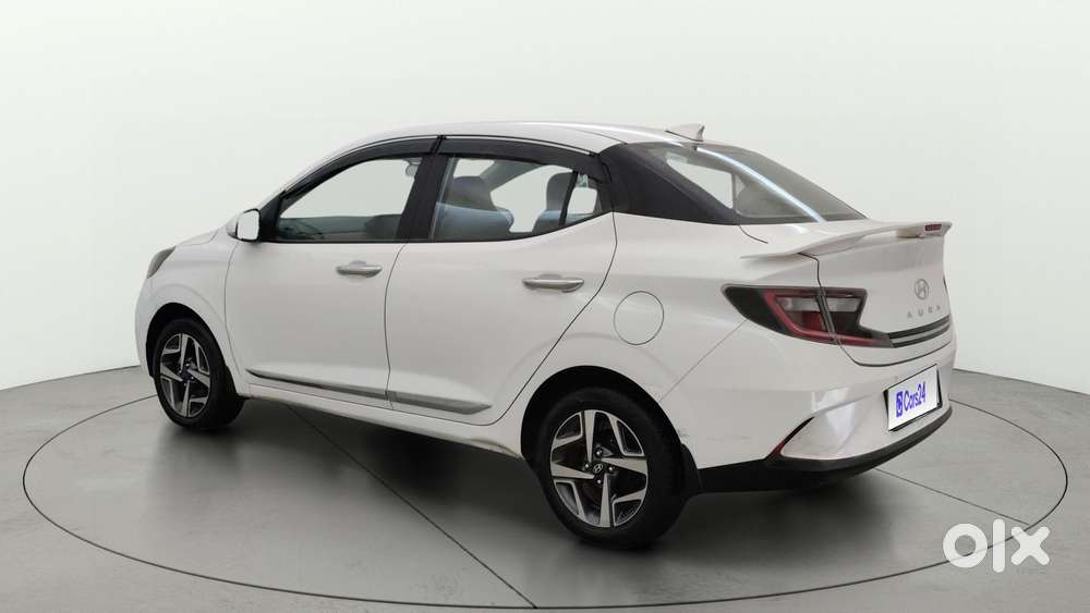Hyundai Aura 1.2 Sx Cng, 2023, Cng & Hybrids