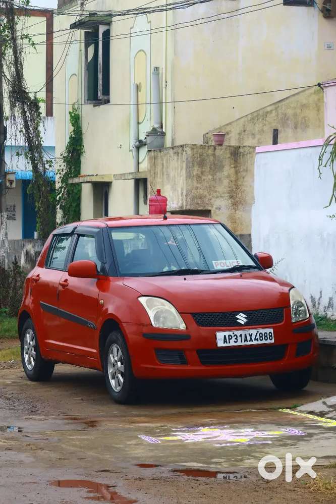 Maruti Suzuki Swift 2008 Petrol 75458 Km Driven