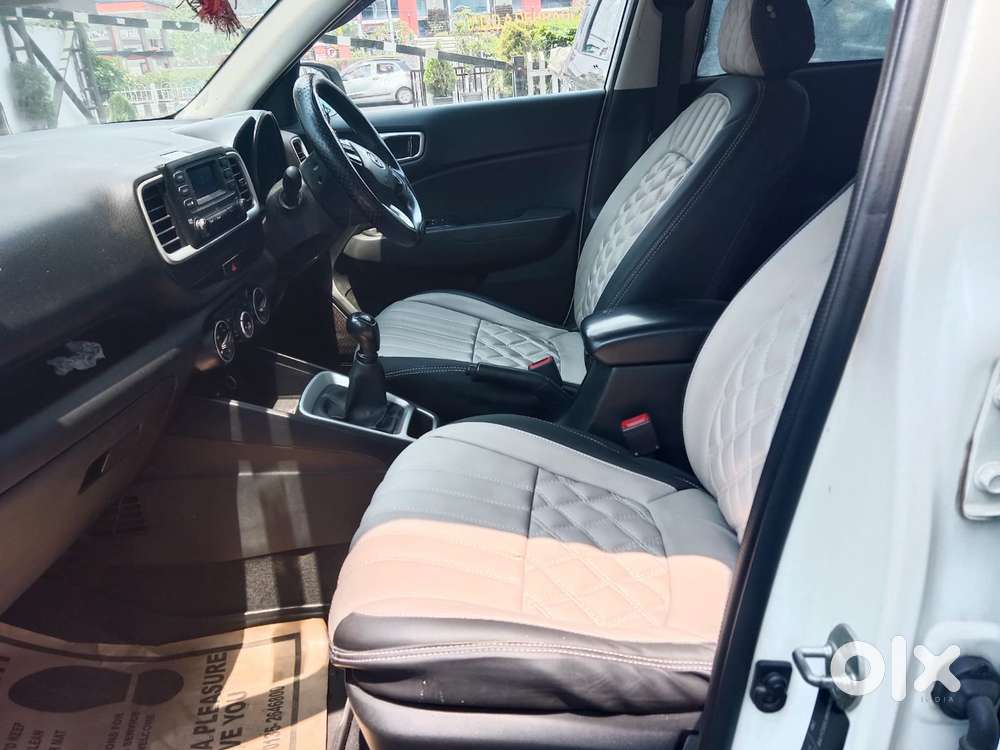 Hyundai Venue S 1.2 Petrol, 2021, Petrol