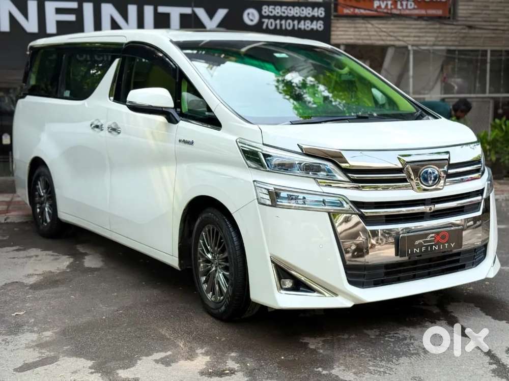 Toyota Vellfire, 2021, Petrol